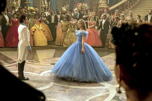 Cinderella Review: A Timeless Fairytale Romance